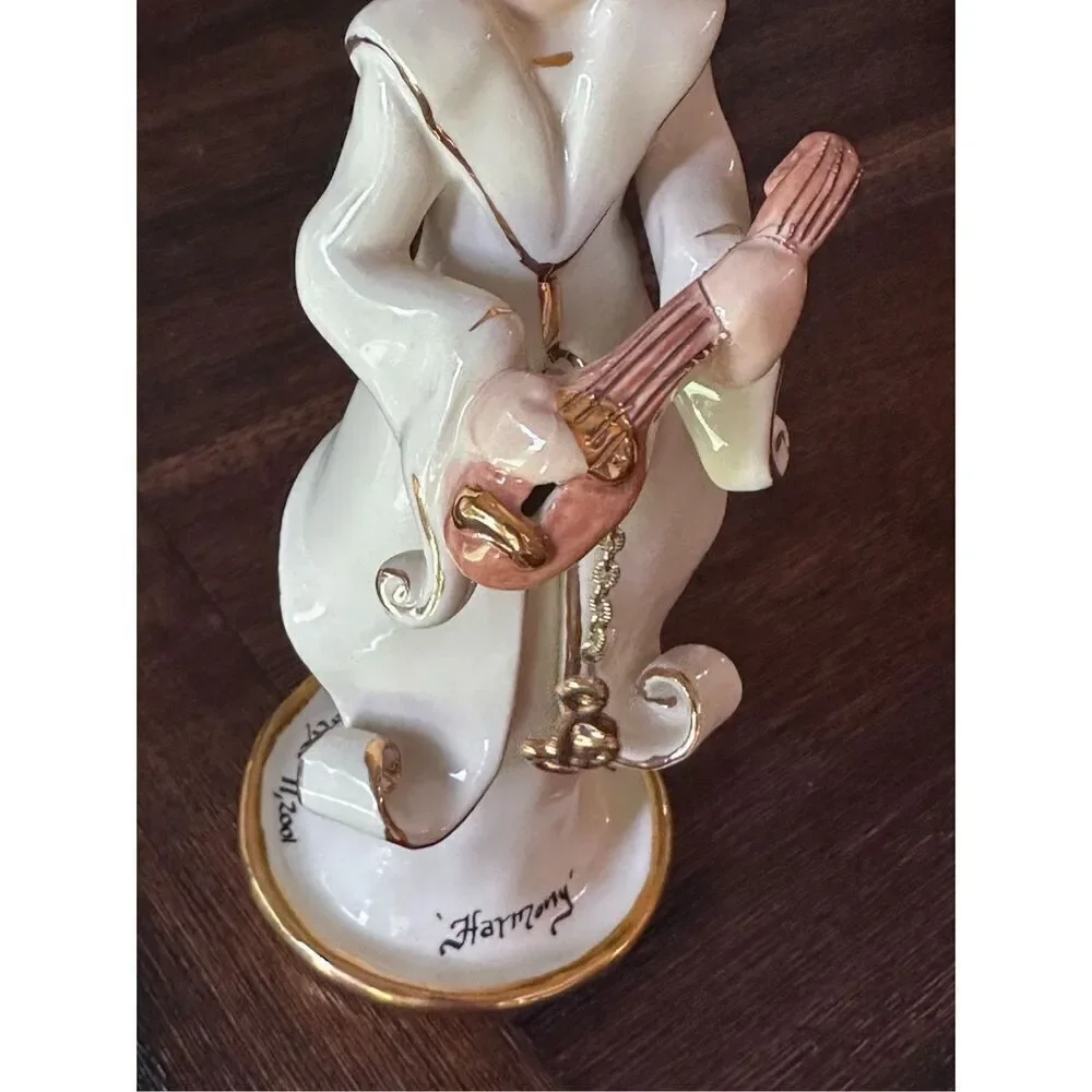 Heather Goldminc Harmony candle holder